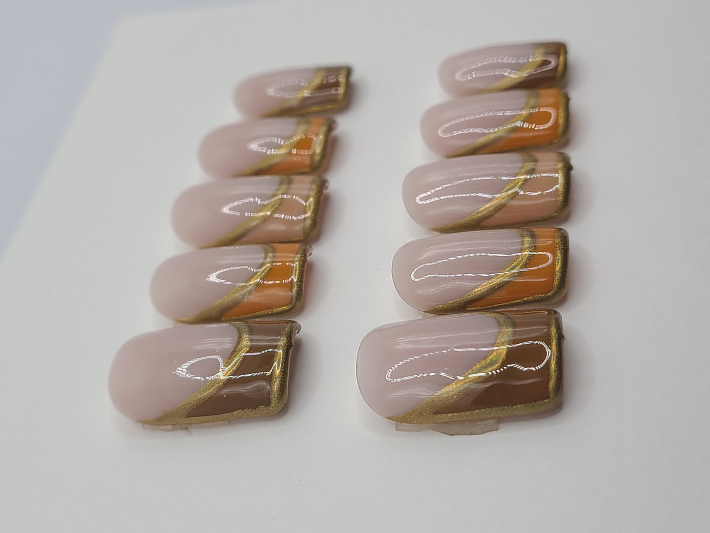 Amber Luxe French Tip (10 pieces, Short Square Press on Nails)