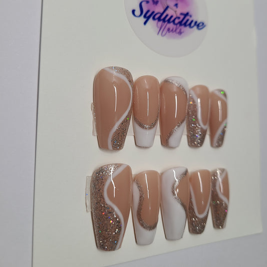 (16 pieces) Press-On Nails including Prep Kit (PN000079)