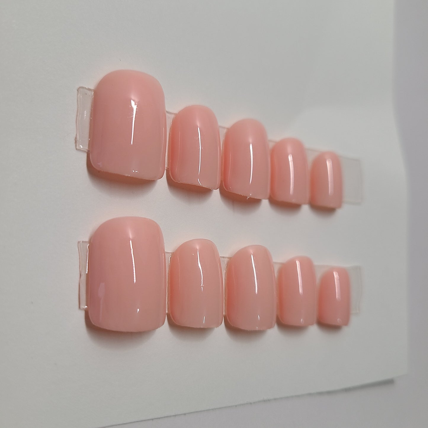 (14 pieces) Press-On Nails including Prep Kit (PN000084)