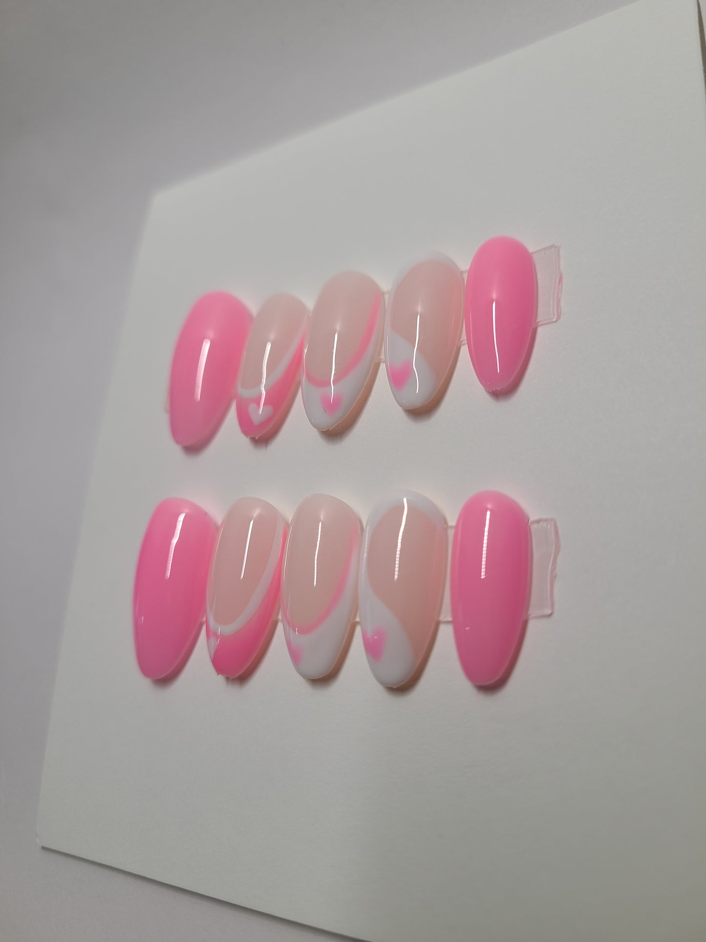 Pink and white multi-design with hearts. Medium, Medium Almond, (24 pieces) Press-On Nails including Prep Kit (PN000093)