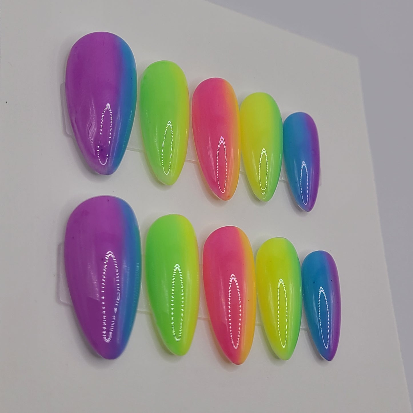 Spectrum Drift Medium Almond Press-On Nails