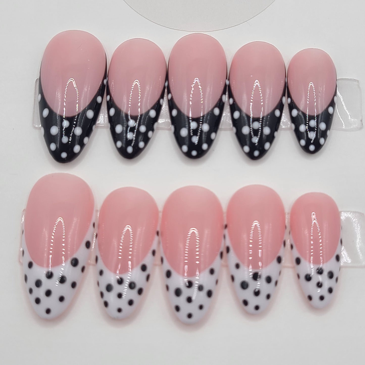Mirror Mood Medium Almond Press-On Nails