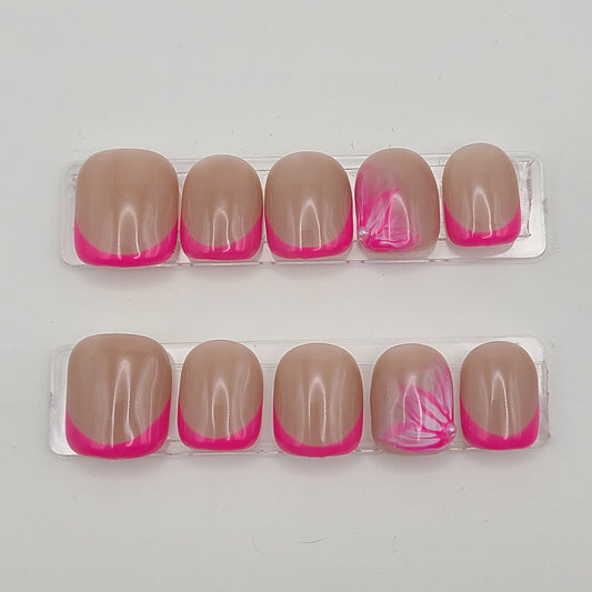 Pink Petal Petite (10 Pieces Press-On Nails)
