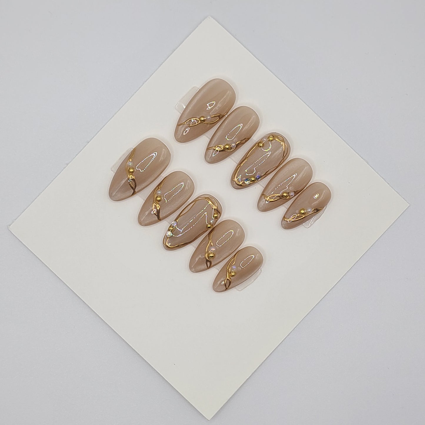 Liquid Treasure Medium Almond Pres-On Nails