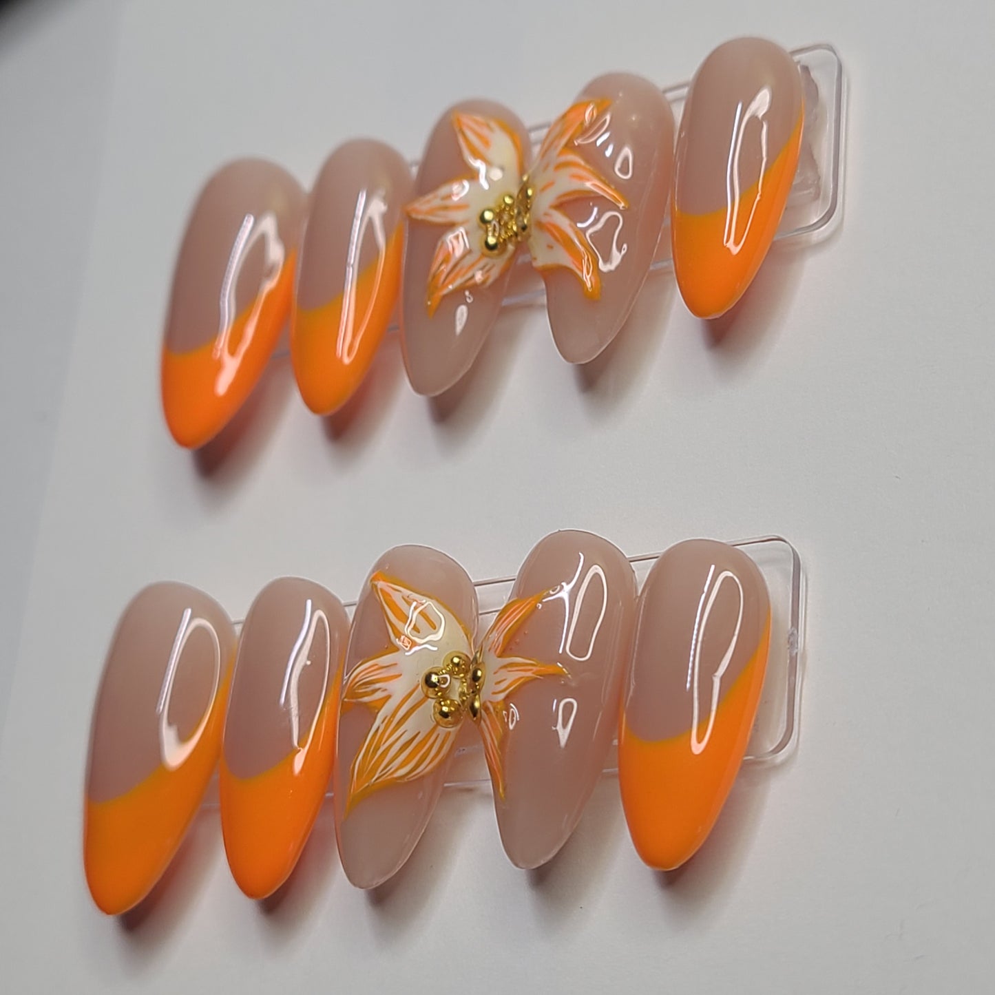 Sunset Bloom (10 Pieces, Medium Almond Press On Nails)