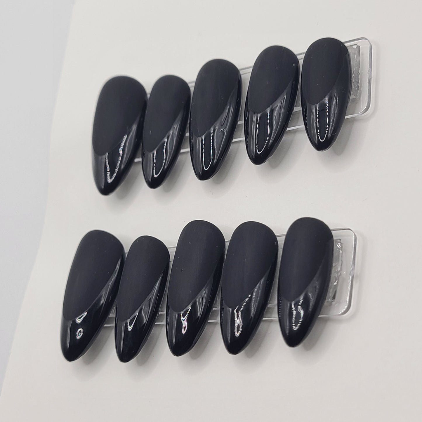 Midnight Contrast (10 Pieces, Medium Almond Press On Nails)