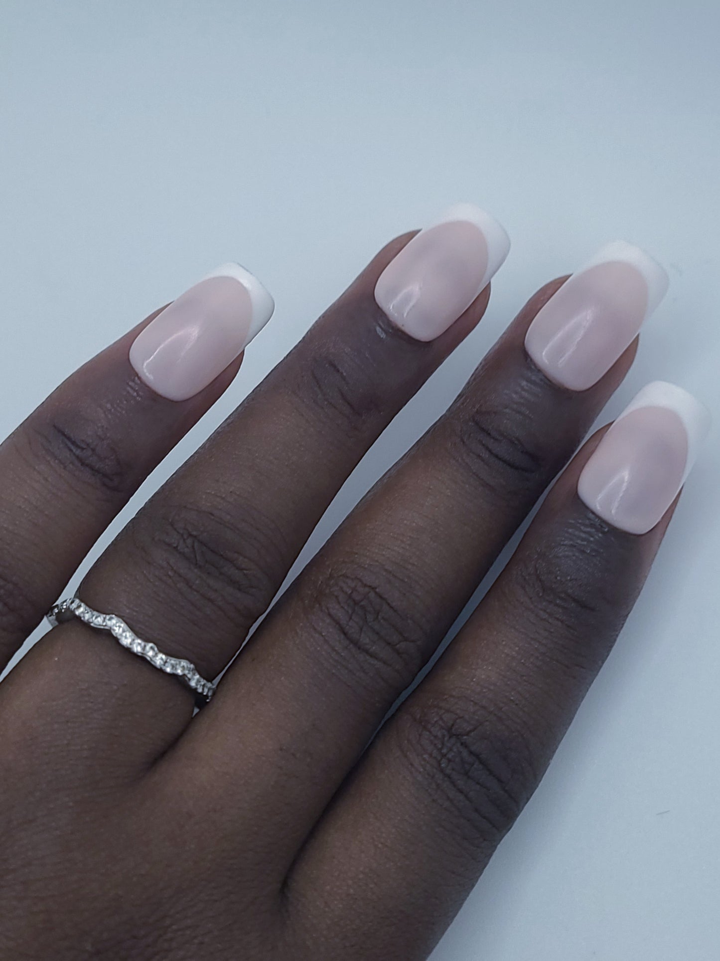 Pure Elegance (10 pieces, Short Square Press on Nail)