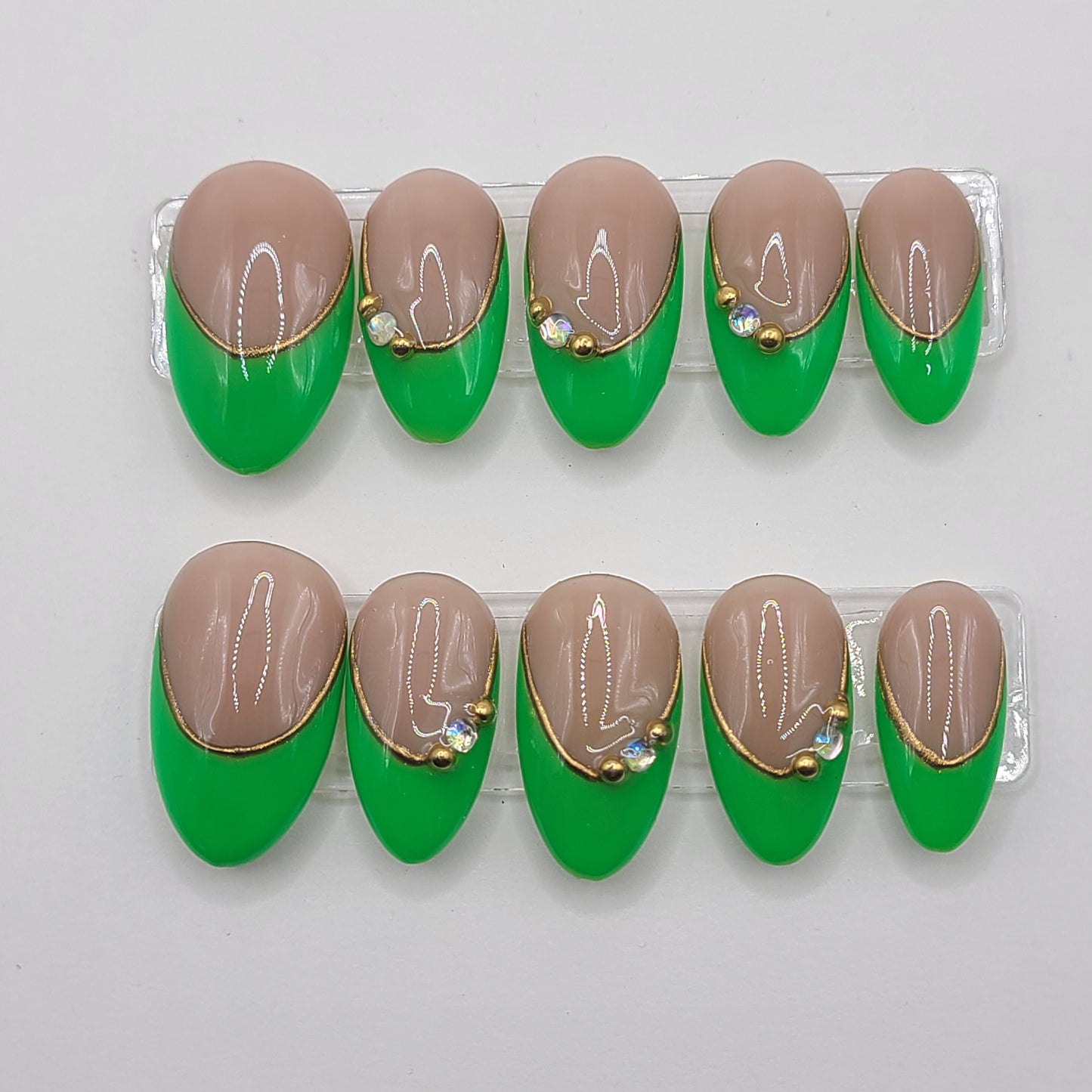 Lime Luxe (10 Pieces, Medium Almond Press On Nails)