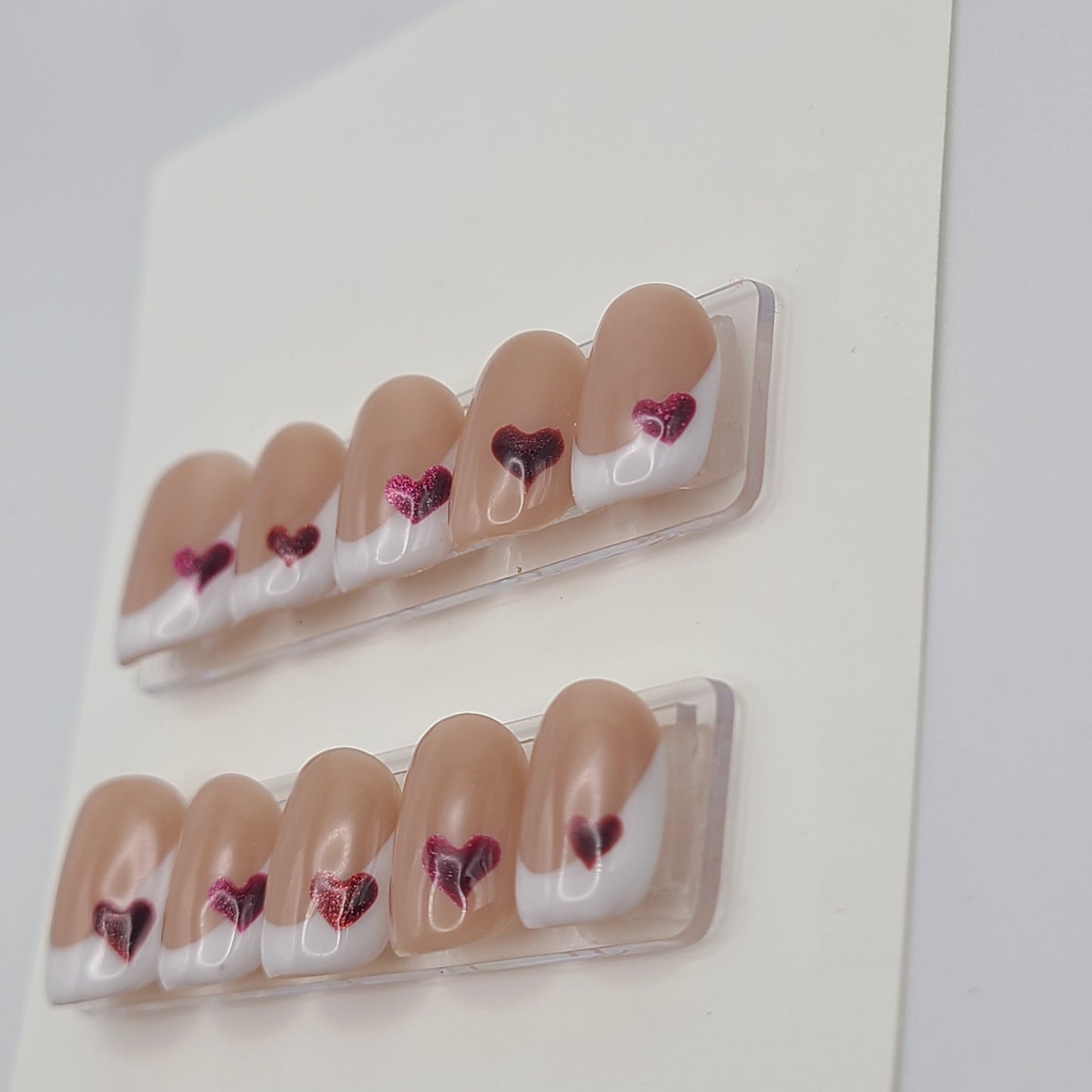 Cupid’s Wink (10 Pieces Press-On Nails)