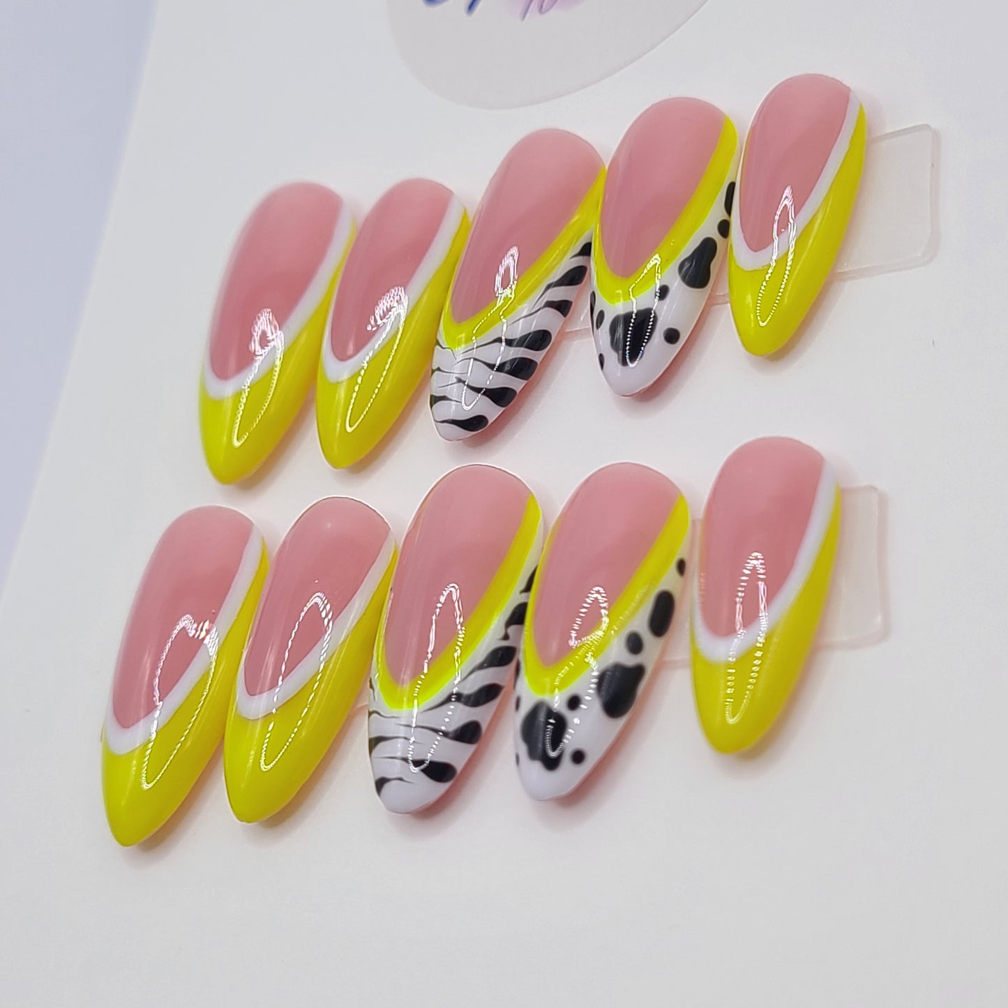 Wild Zest Medium Almond Press-On Nails