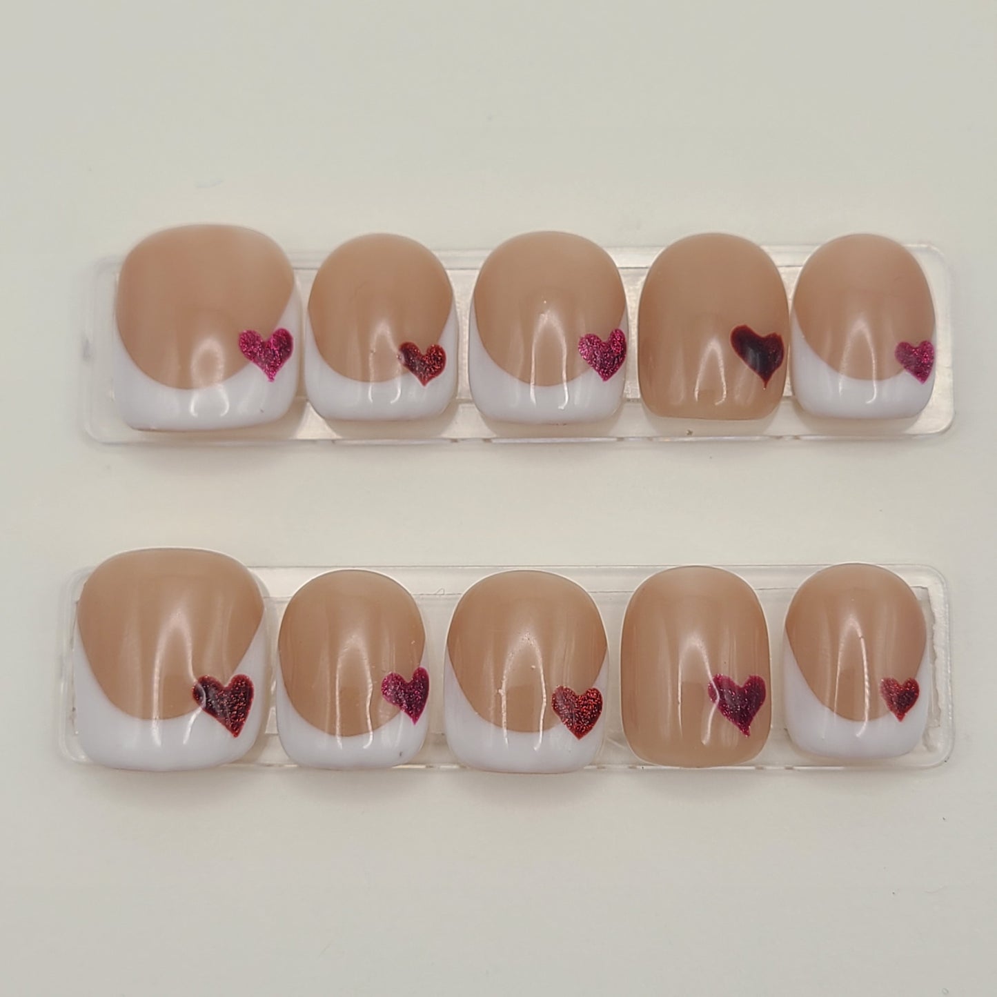 Cupid’s Wink (10 Pieces Press-On Nails)