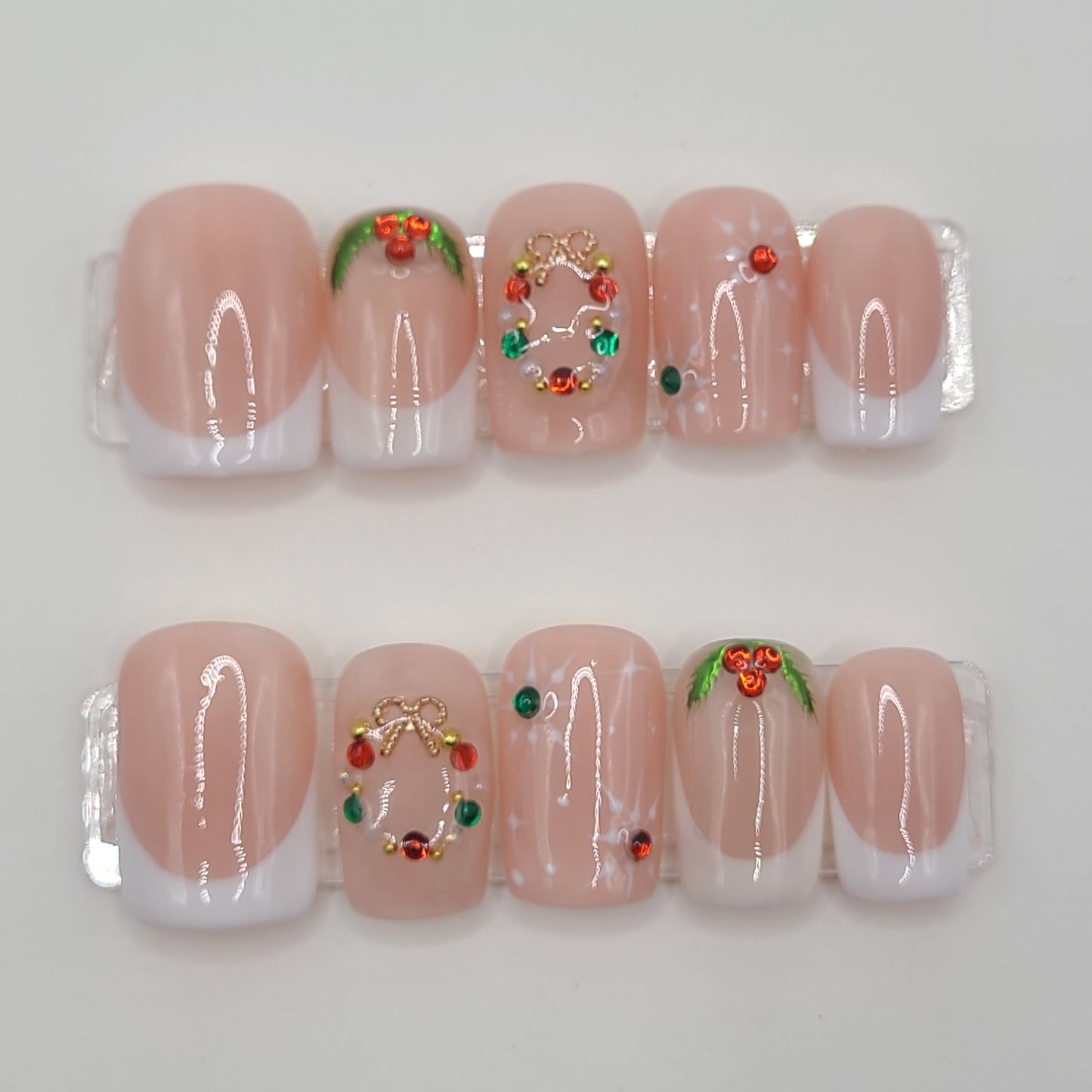 Enchanted Christmas Garden – Luxury Festive (10 Piece Press-On Nails)
