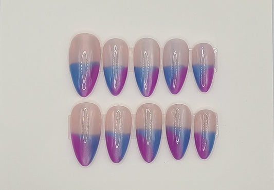 Aurora Glow Cateye Ombre (14 pieces, Medium Almond Press-on Nails)