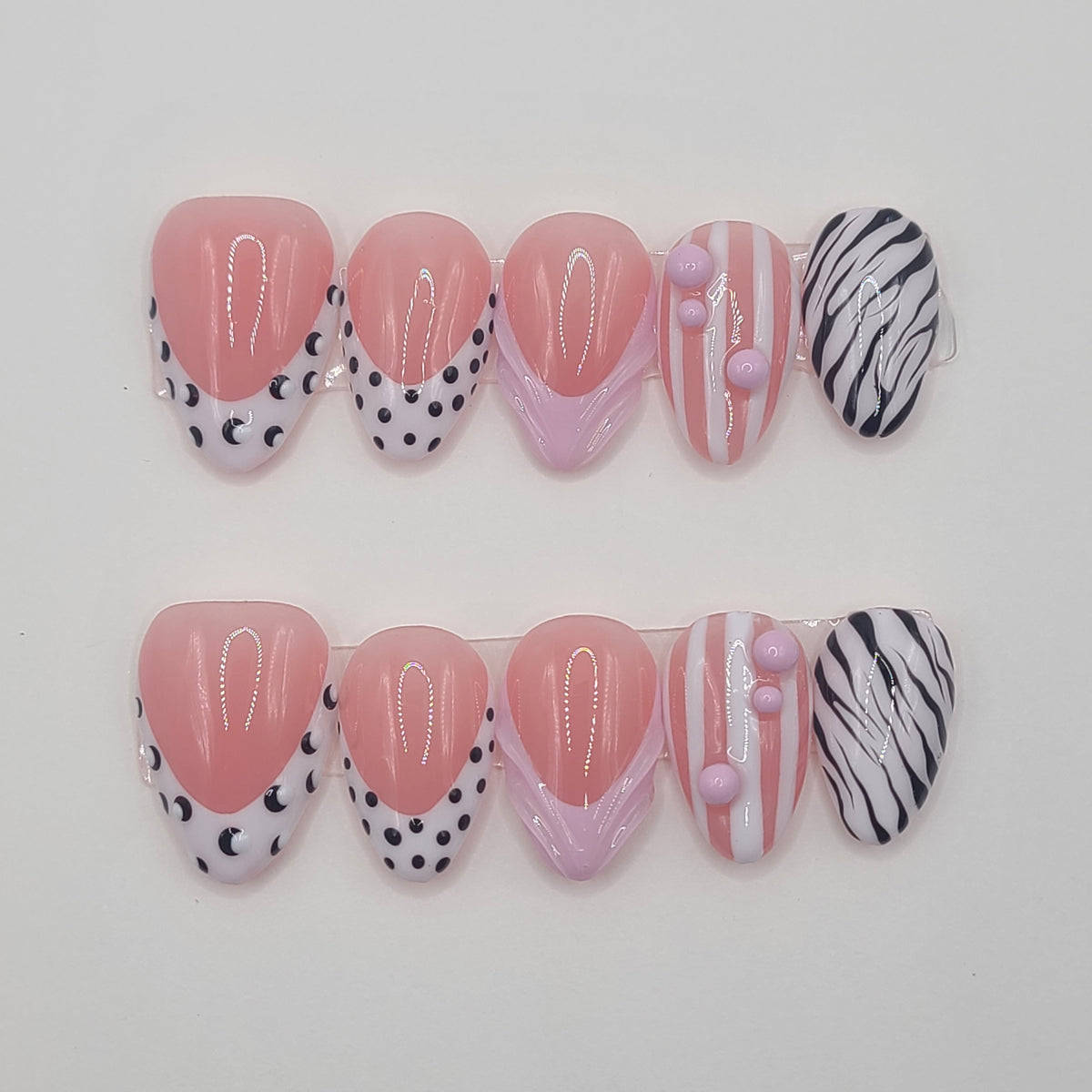 Lunar Bubble Short Almond Press-On Nails