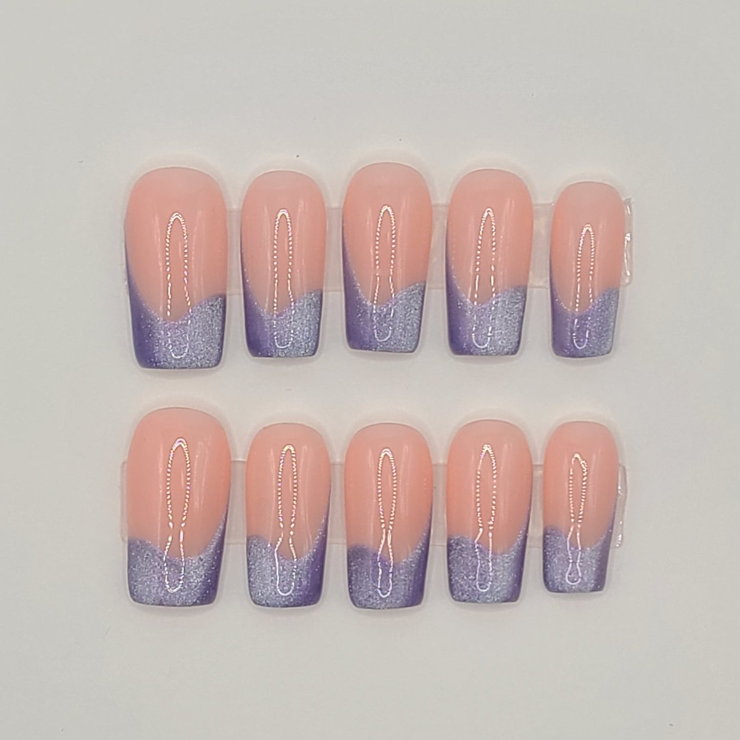 Purple Wave Cat Eye  (14 pieces, Medium Square Press-On Nails)