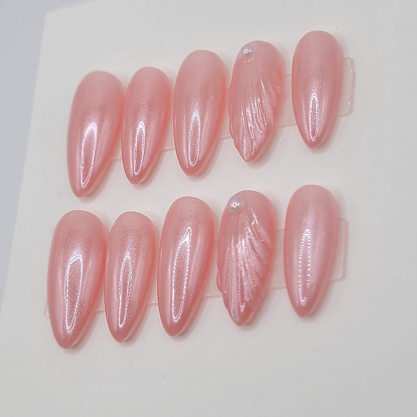 Ocean Pearl Medium Almond Press-On Nails