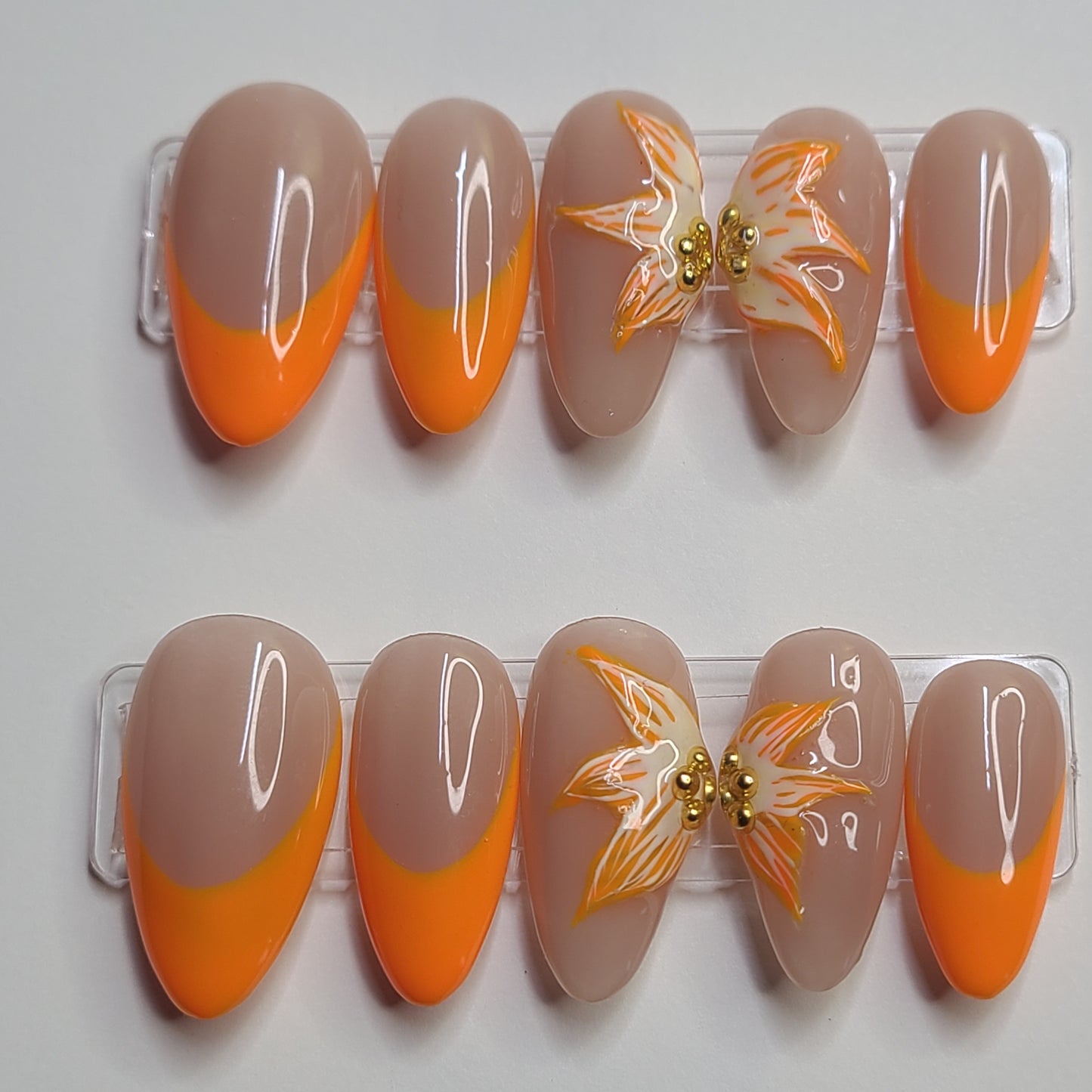 Sunset Bloom (10 Pieces, Medium Almond Press On Nails)