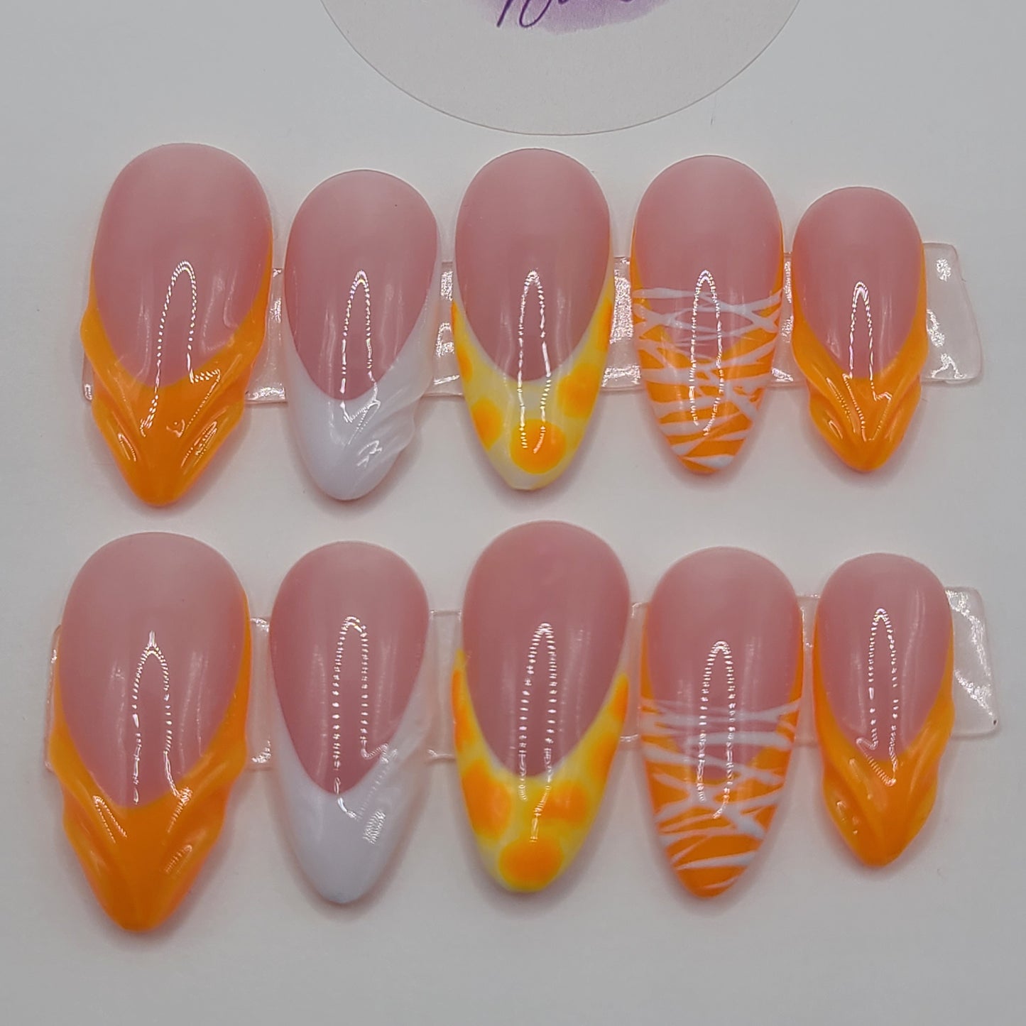 Citrus Muse Medium Almond Press-On Nails