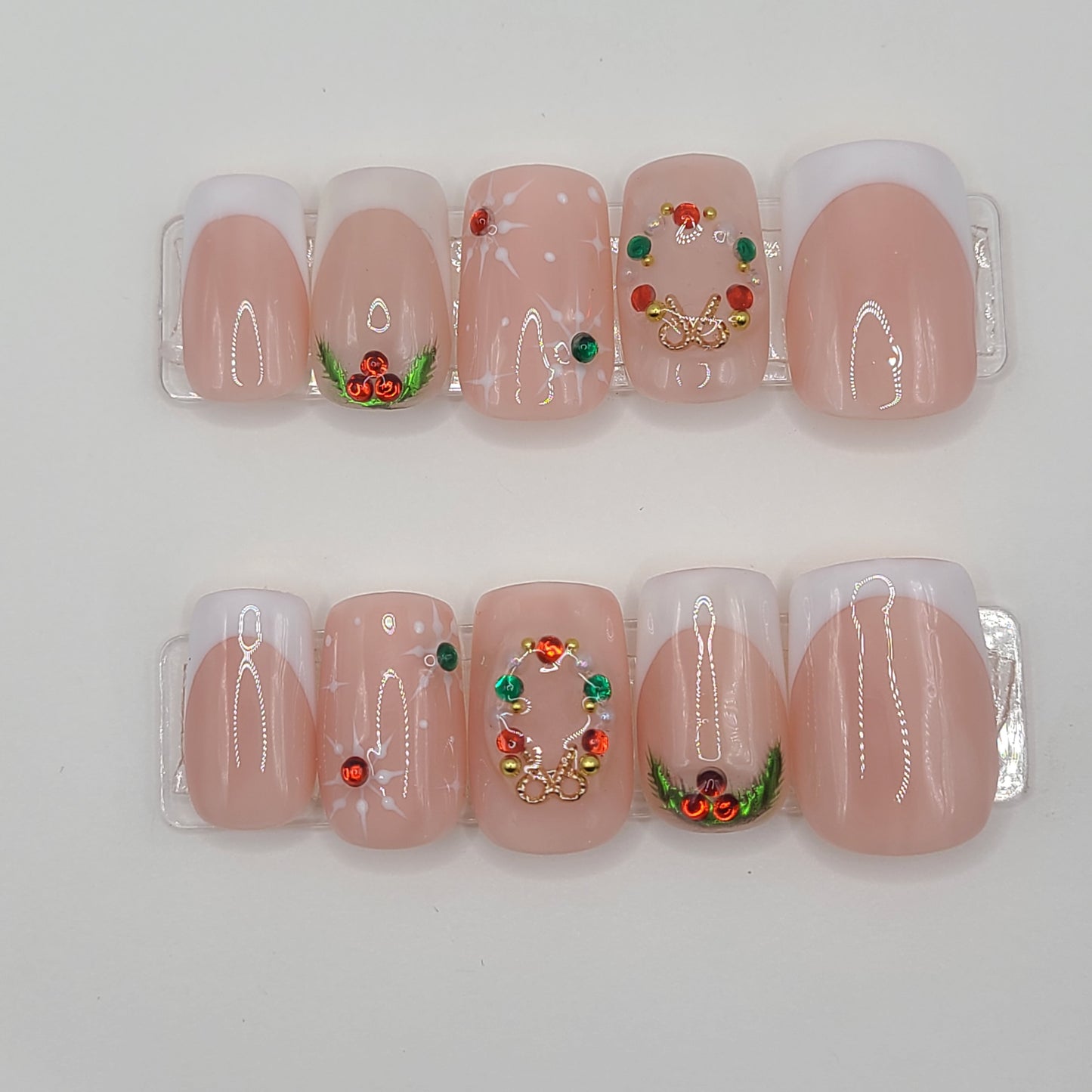 Enchanted Christmas Garden – Luxury Festive (10 Piece Press-On Nails)
