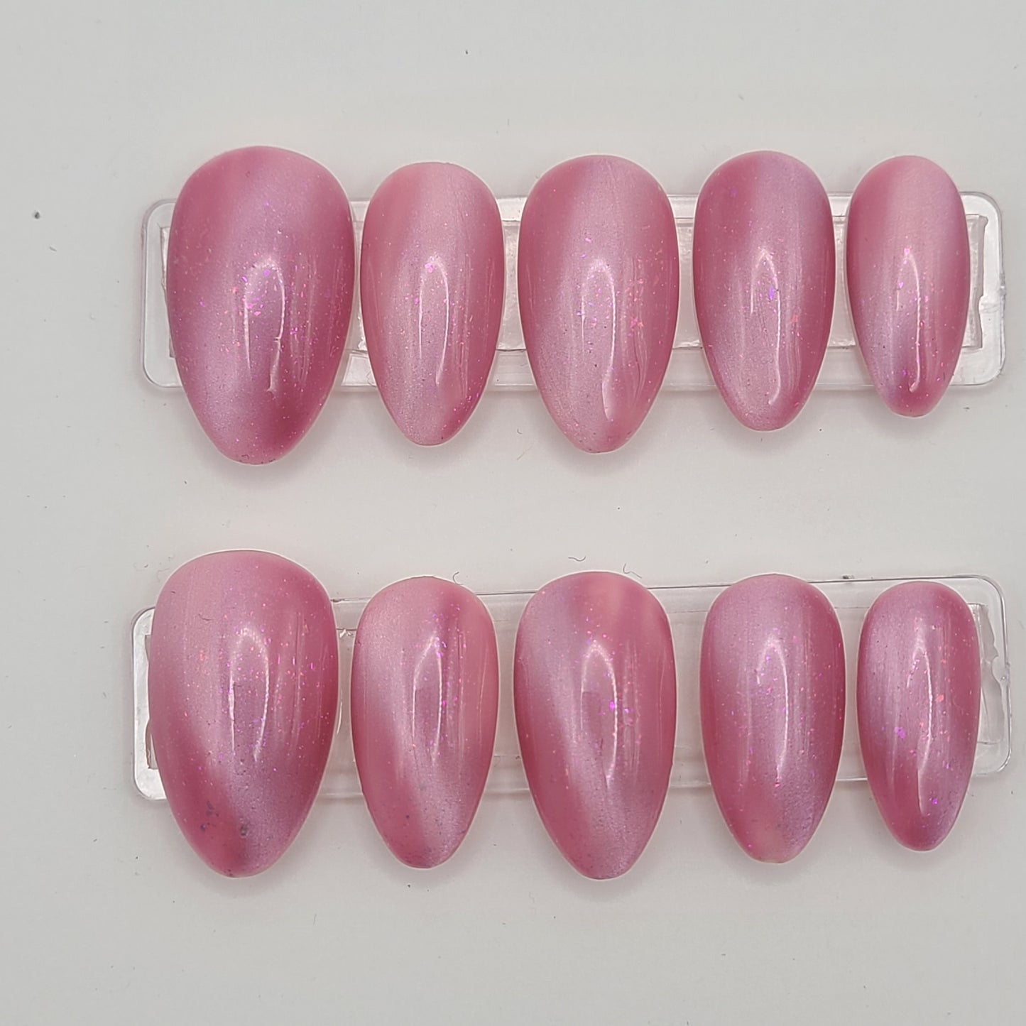Rose Radiance (10 Pieces Press-On Nails)