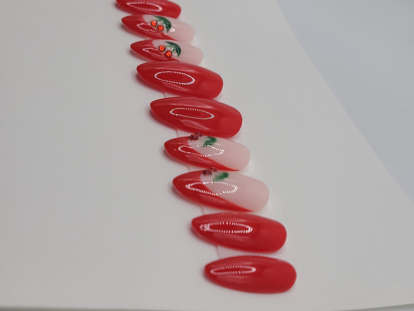Cherry Kiss (10 pieces, Medium Almond Press on Nails)
