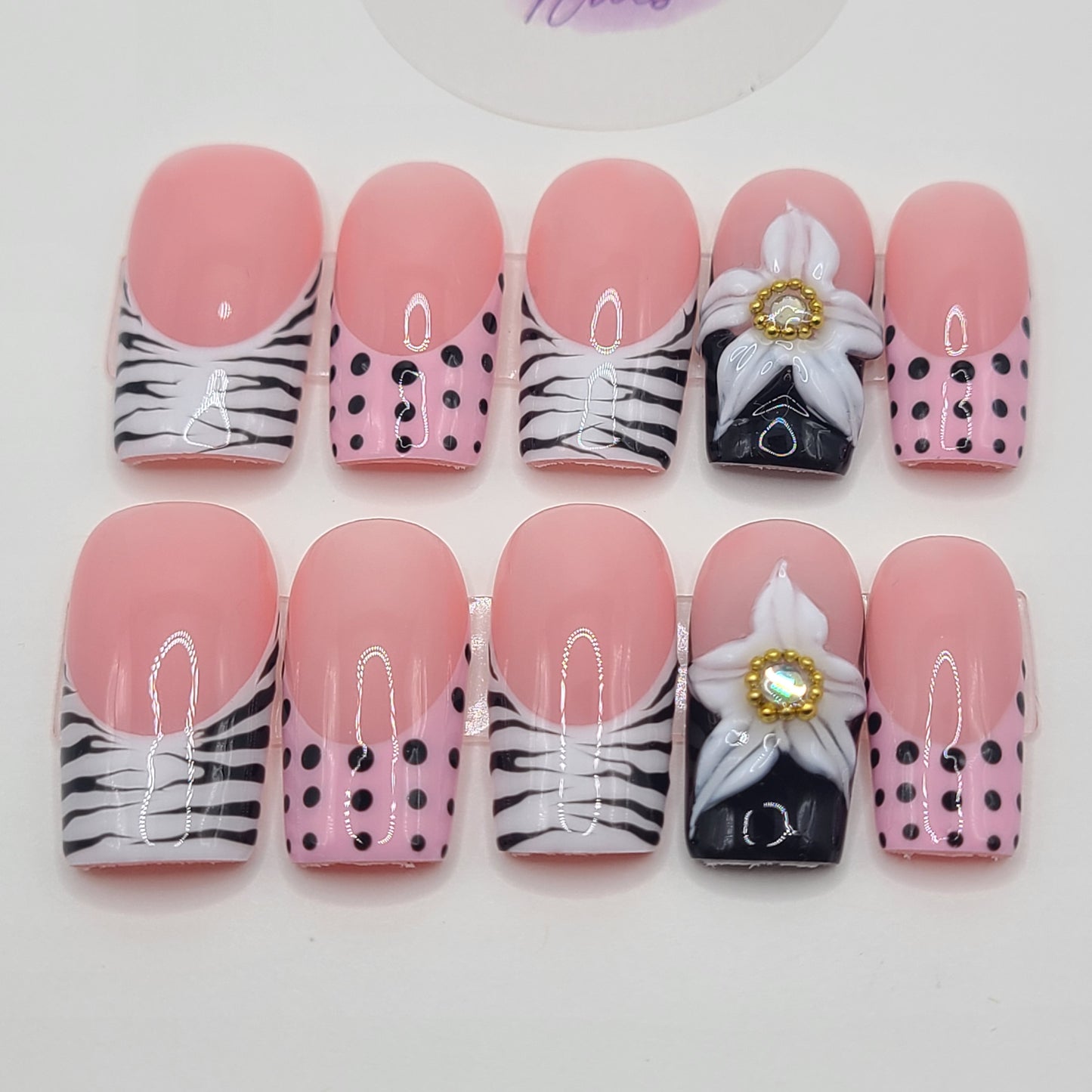 Urban Safari Medium Square Press-On Nails