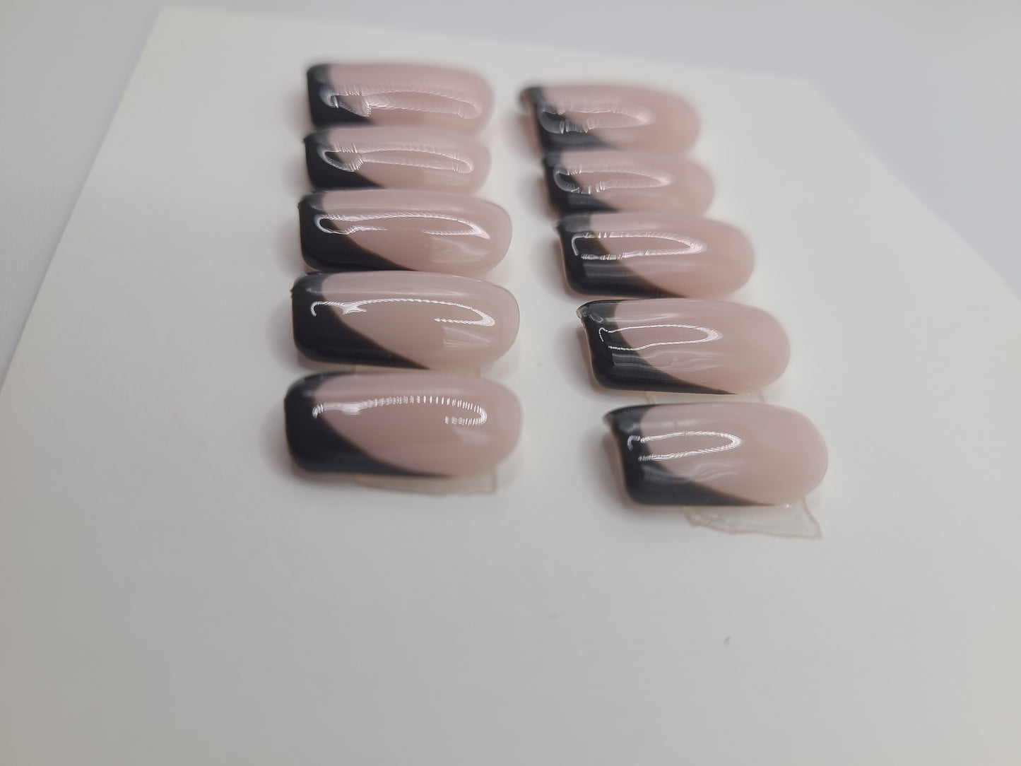 Midnight Veil (10 pieces, Short Square Press on Nail)