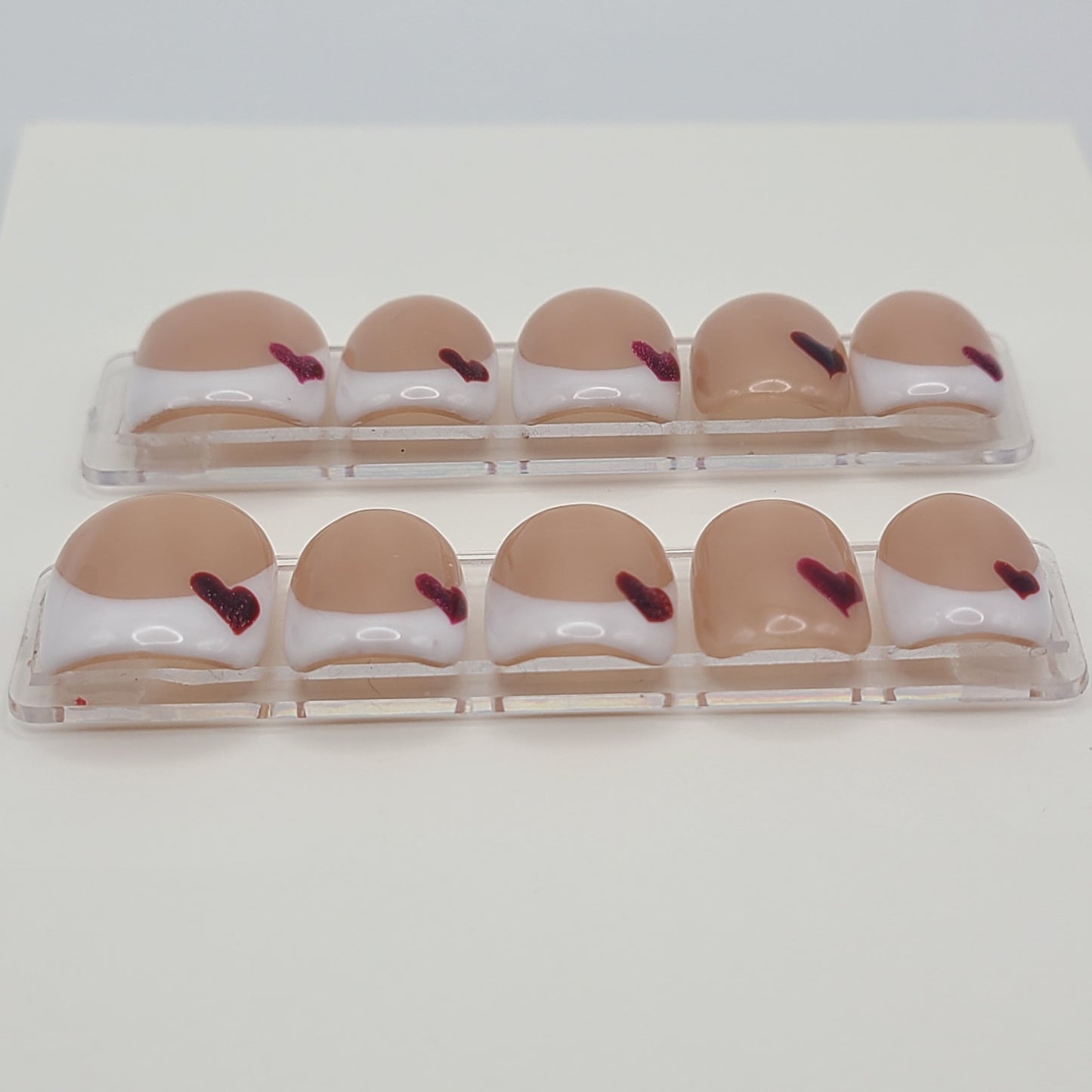 Cupid’s Wink (10 Pieces Press-On Nails)