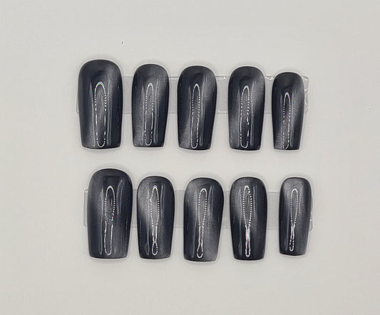 Midnight Cat Eye (20 pieces, Medium Square Press-On Nails)