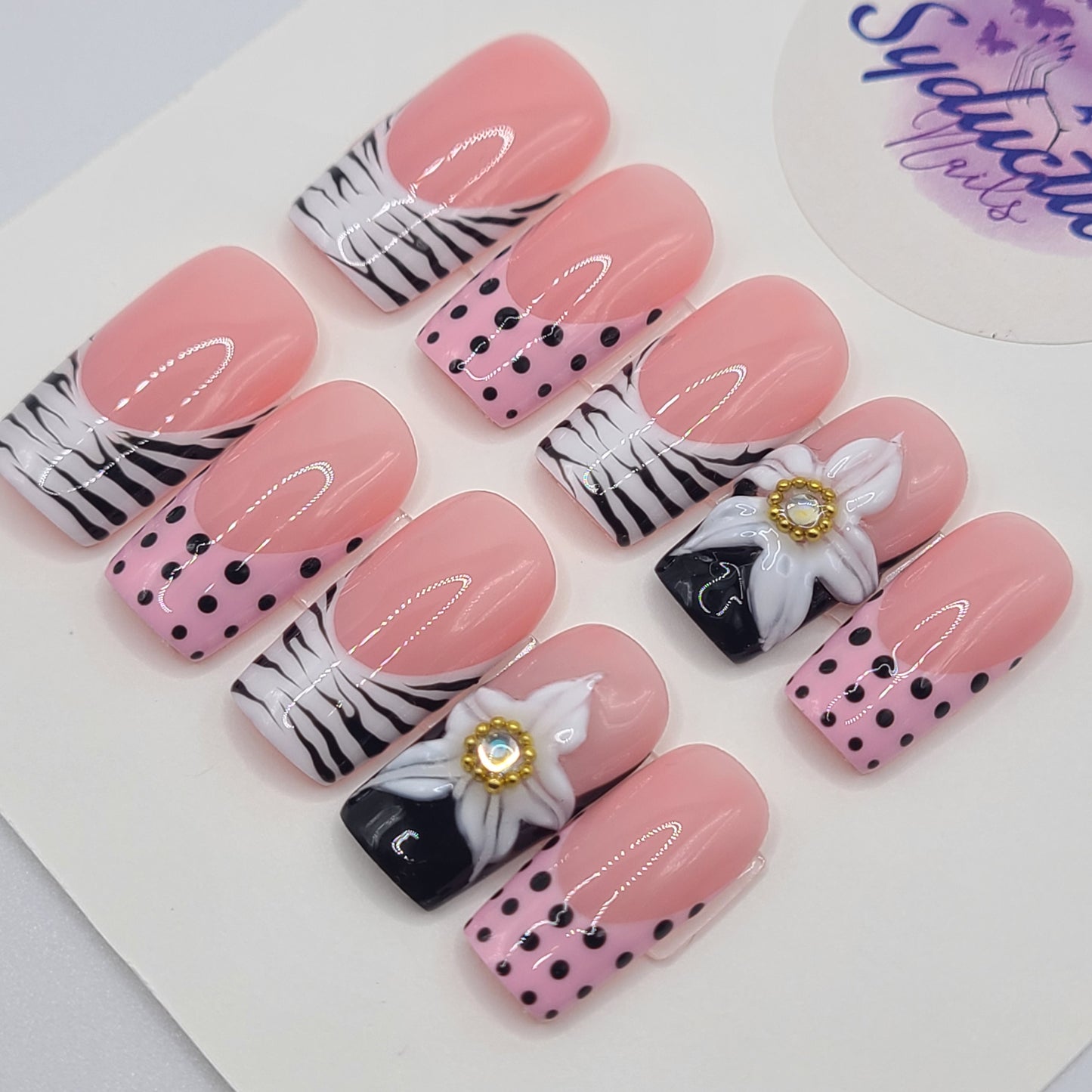 Urban Safari Medium Square Press-On Nails