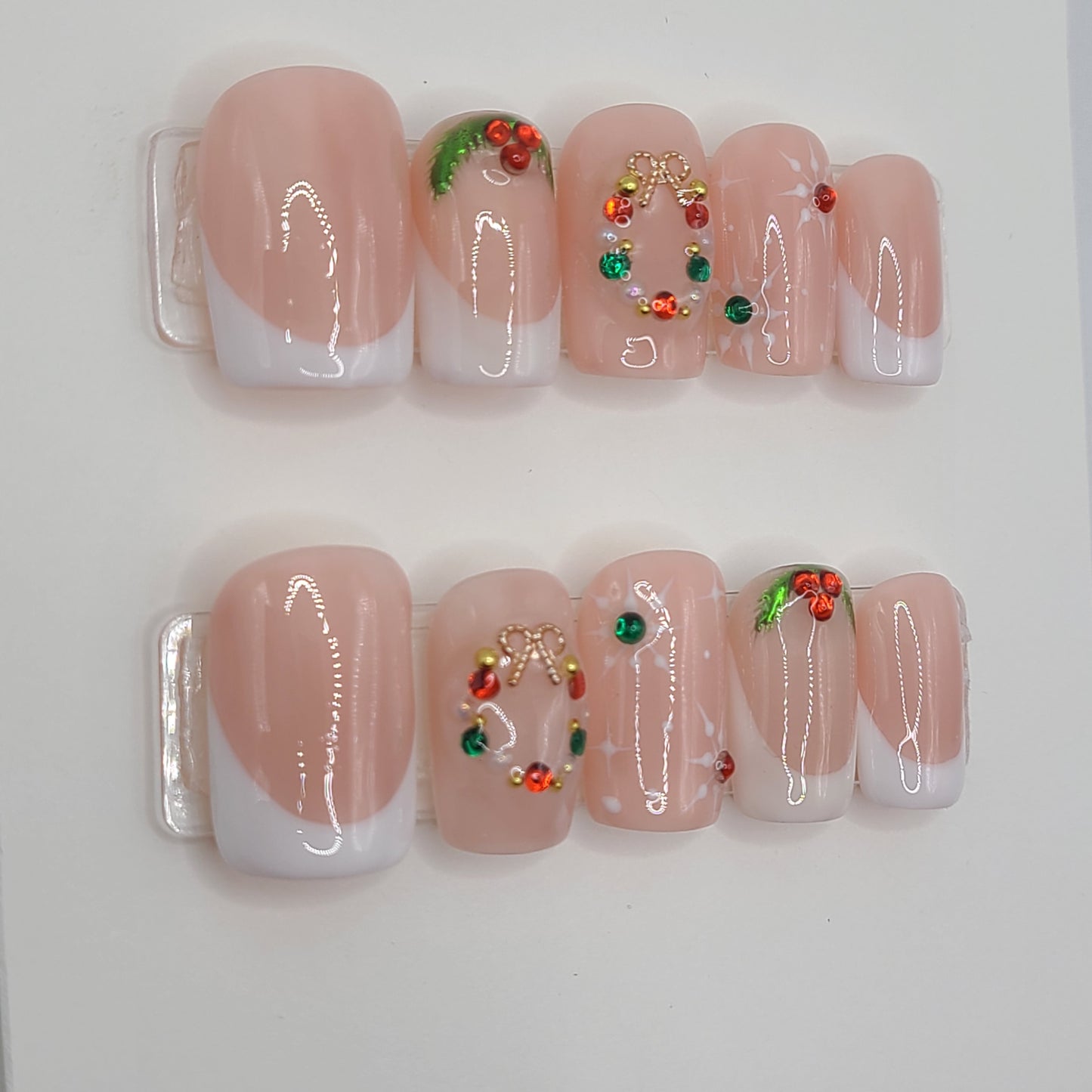 Enchanted Christmas Garden – Luxury Festive (10 Piece Press-On Nails)