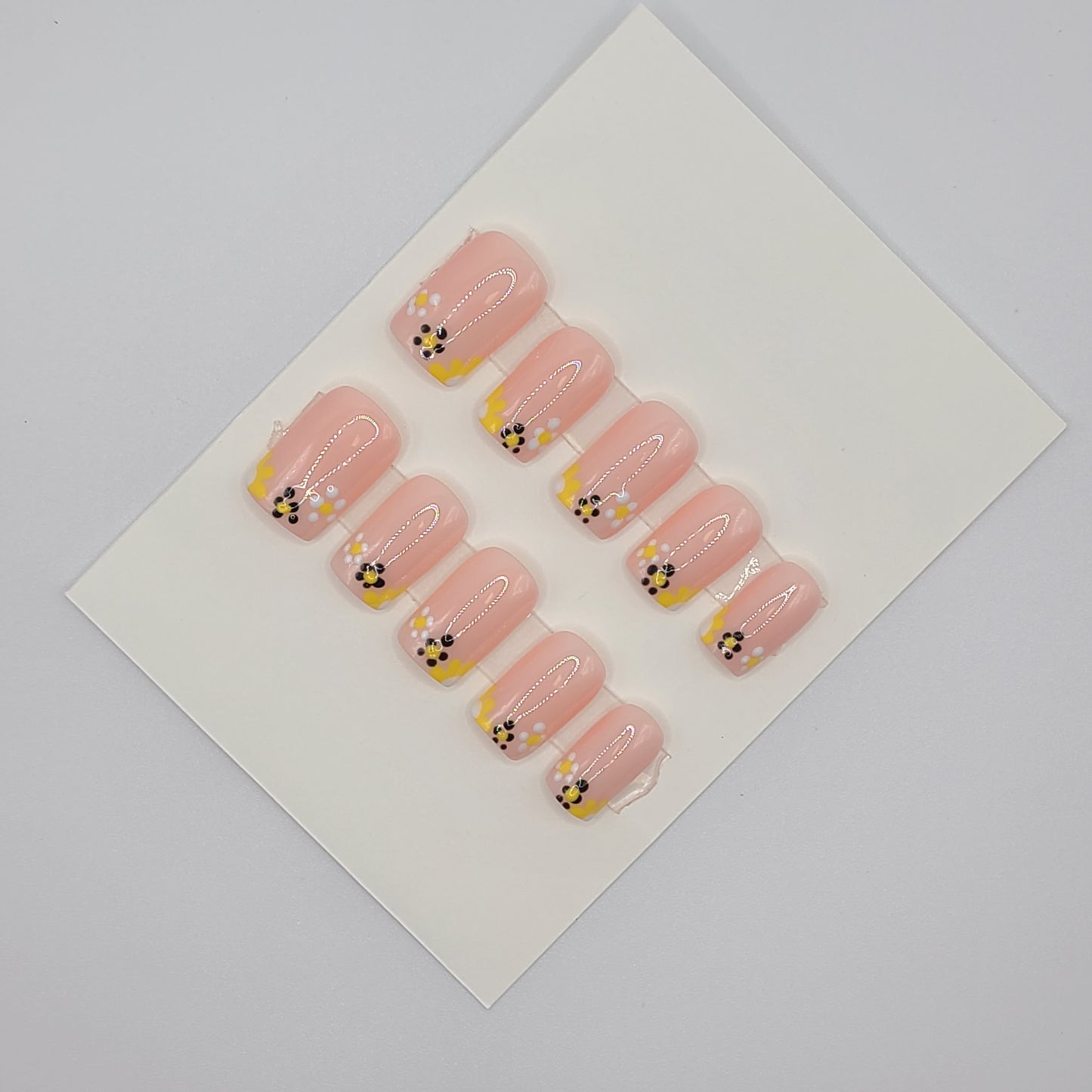 Floral Pop Tips (10 pieces, Short Square Press-On Nails)