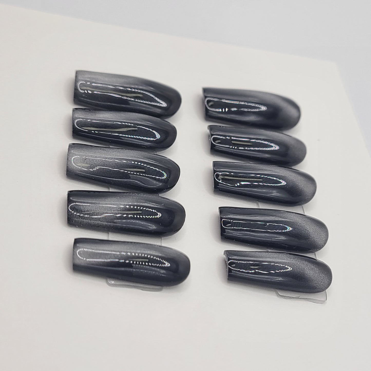 Midnight Cat Eye (20 pieces, Medium Square Press-On Nails)