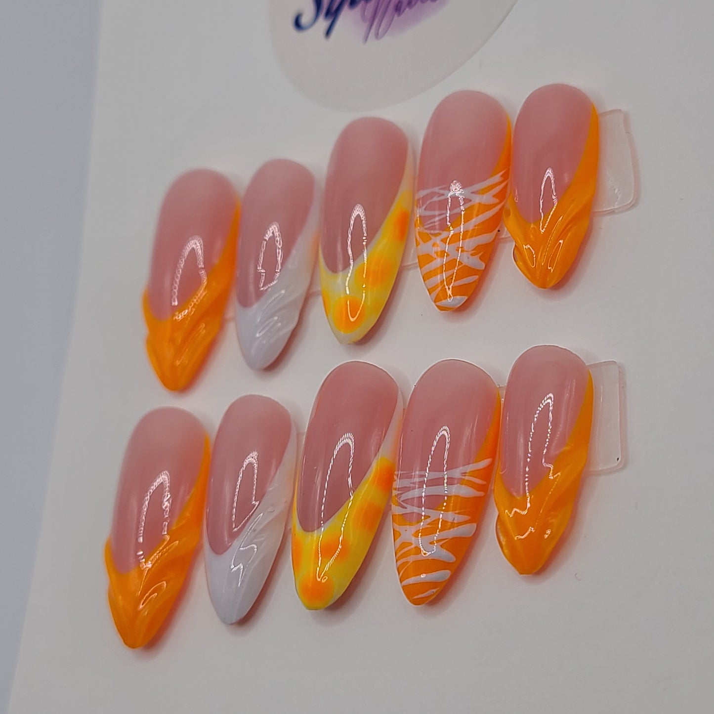 Citrus Muse Medium Almond Press-On Nails