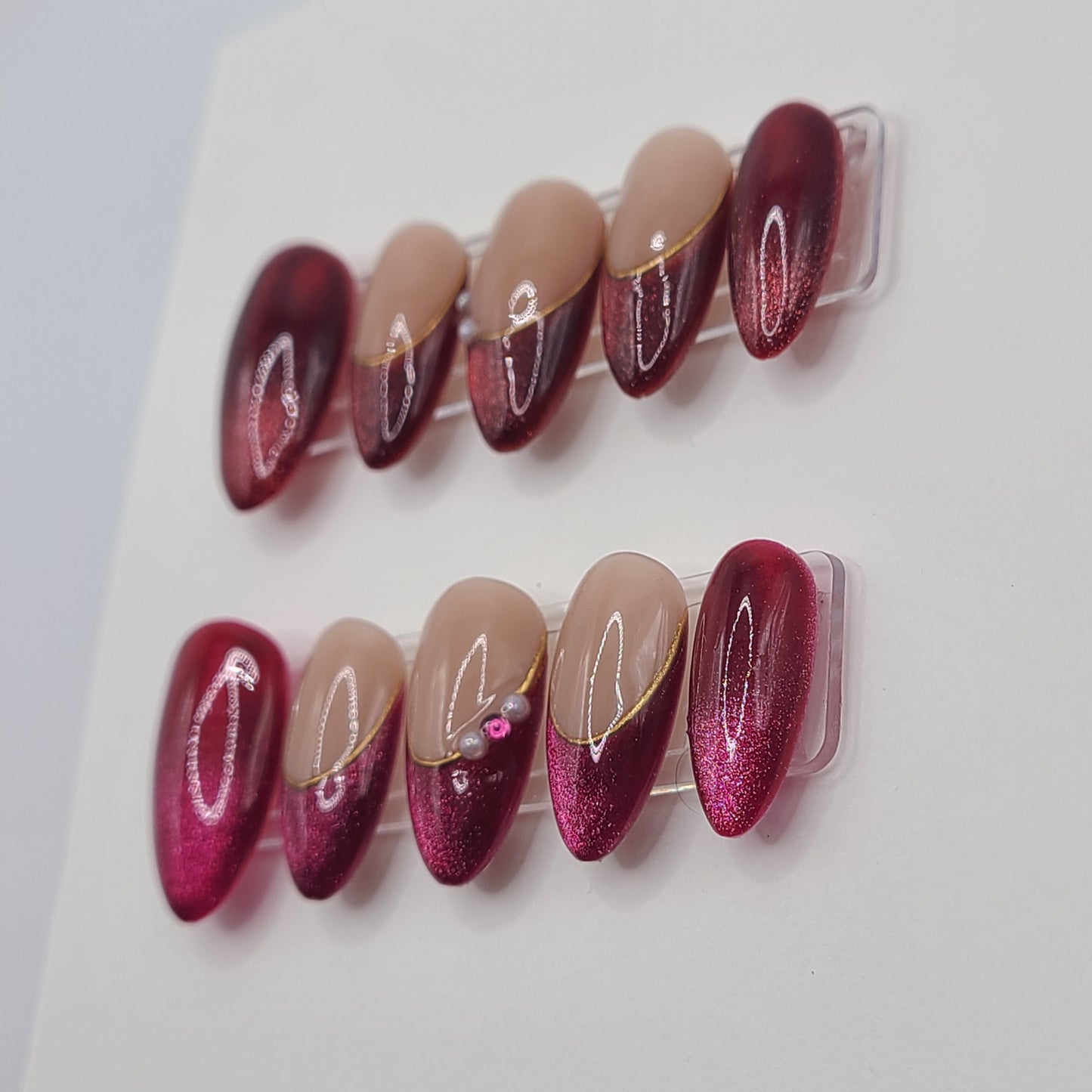 Berry Flame (10 Pieces) Medium Almond Press On Nails)