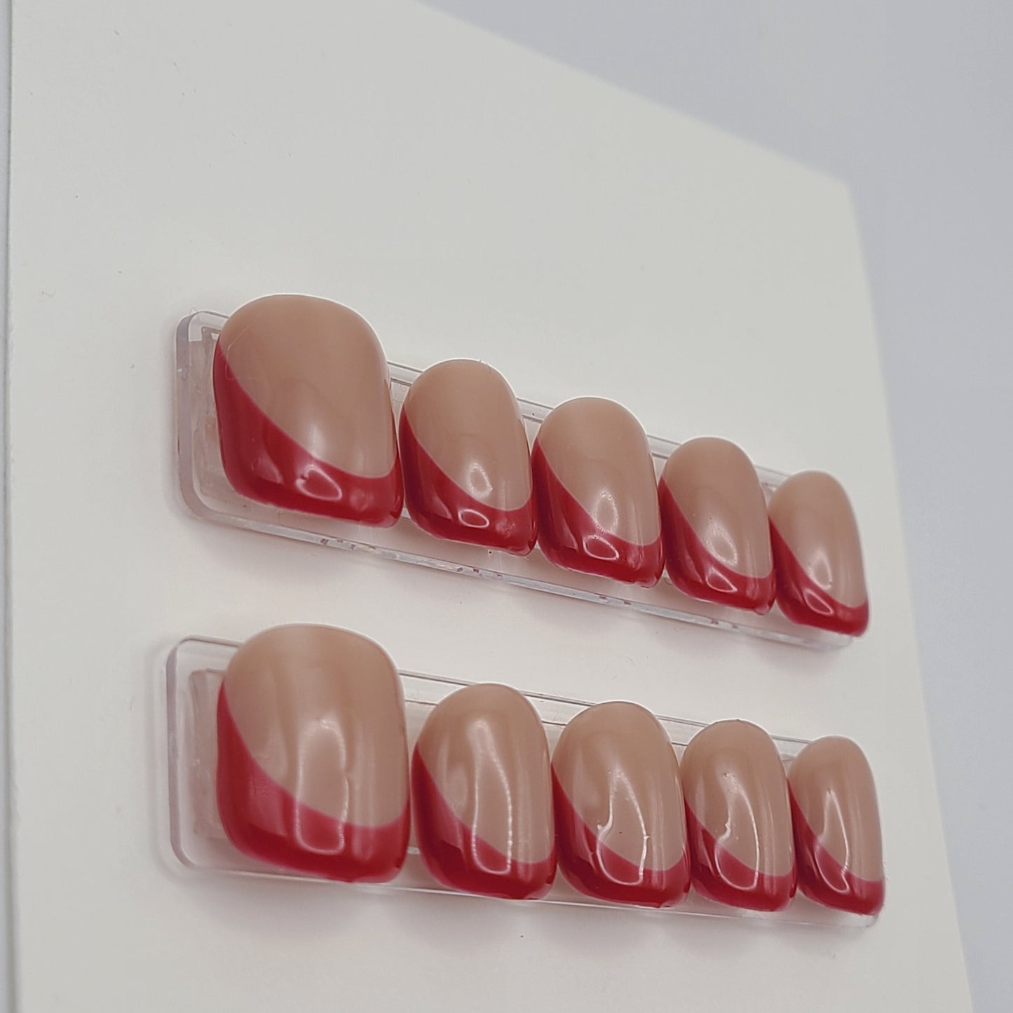 Scarlet Petite (10 Pieces Press-On Nails)