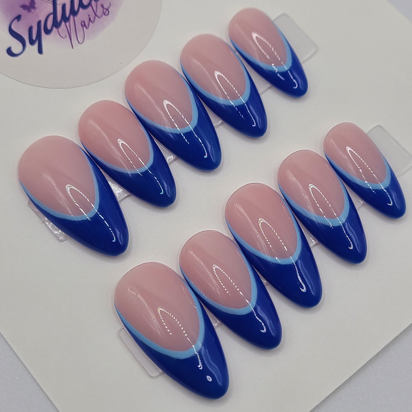 Sapphire Edge Medium Almond  Press-On Nails