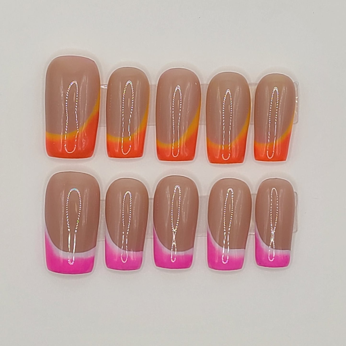 Dual Ombre Side French (20 pieces, Medium Square Press-On Nails)